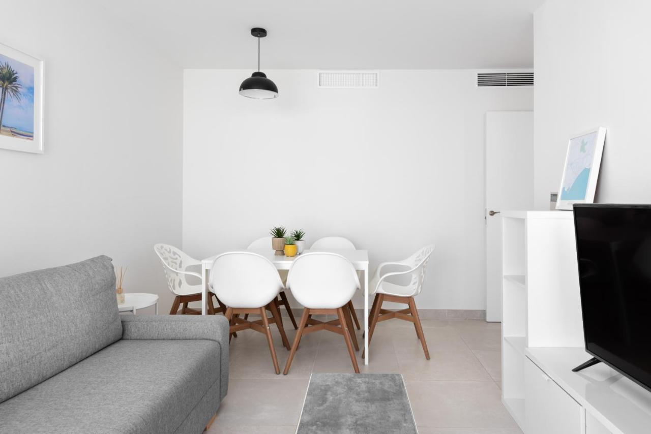 Escape To Estepona Ngoại thất bức ảnh