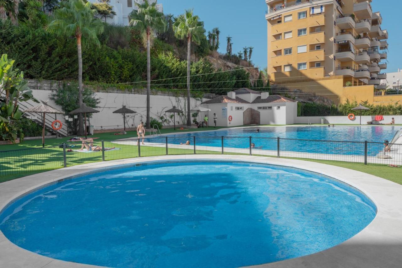 Escape To Estepona Ngoại thất bức ảnh