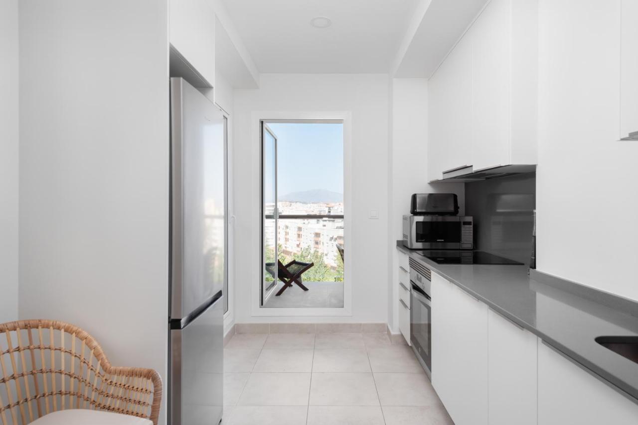 Escape To Estepona Ngoại thất bức ảnh