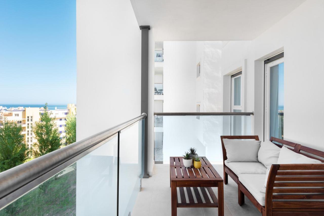Escape To Estepona Ngoại thất bức ảnh