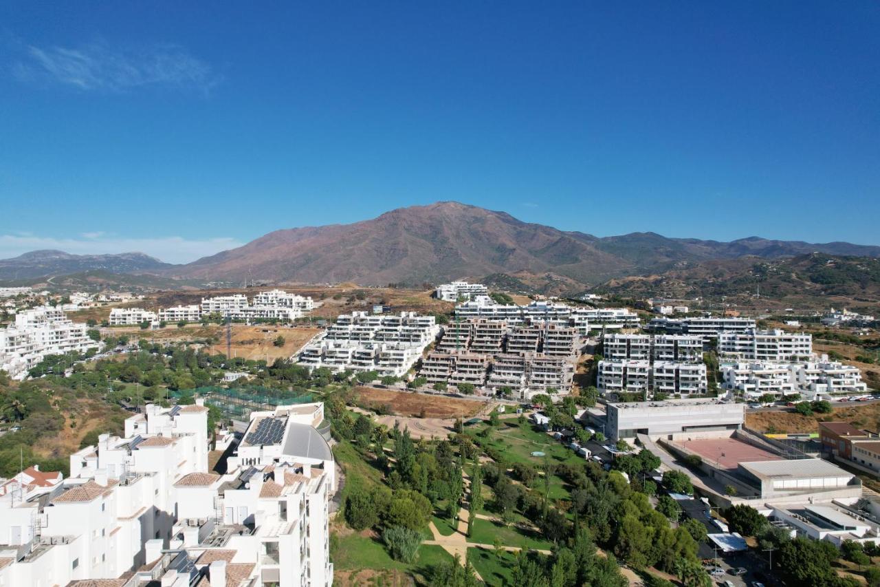Escape To Estepona Ngoại thất bức ảnh